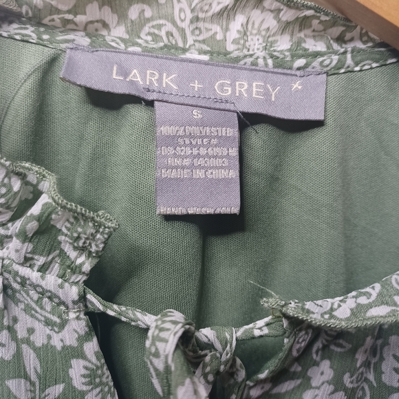 Black and White Patterned Dress - Picture 4 of 14